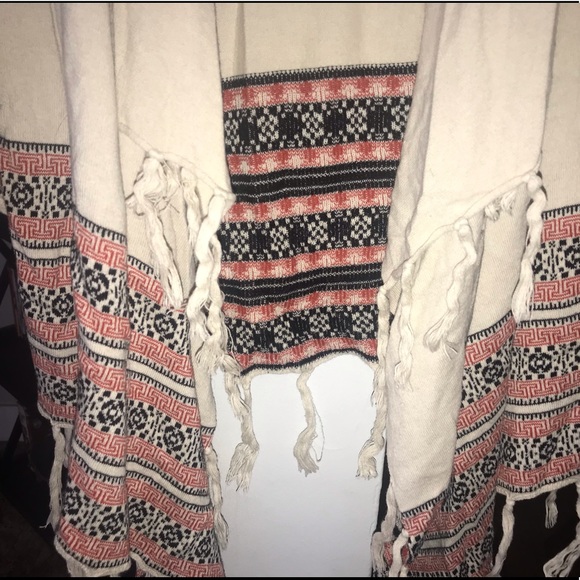 Cardigan - Picture 2 of 3